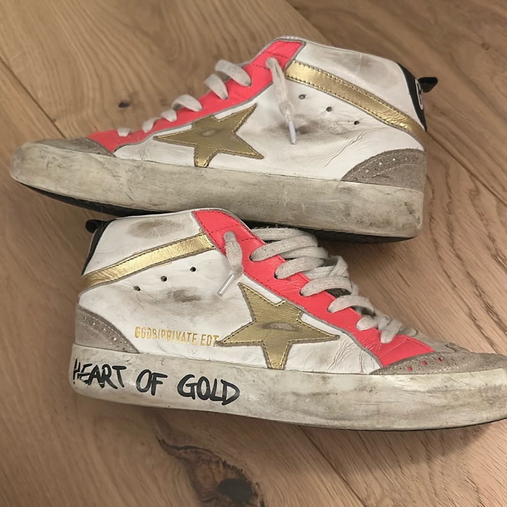 Golden goose mid star size 37